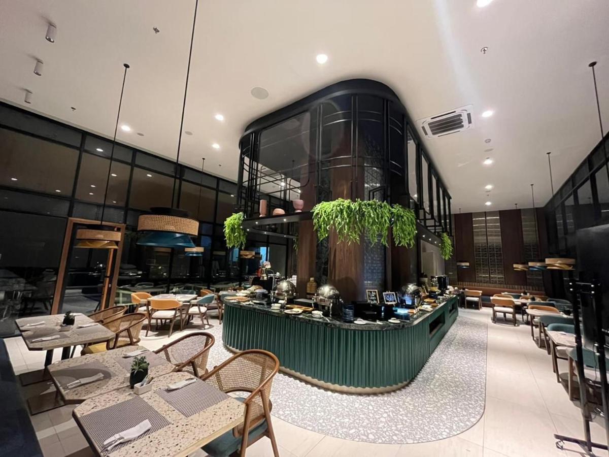 Herloom Hotel & Residence Bsd Tangerang Exterior foto