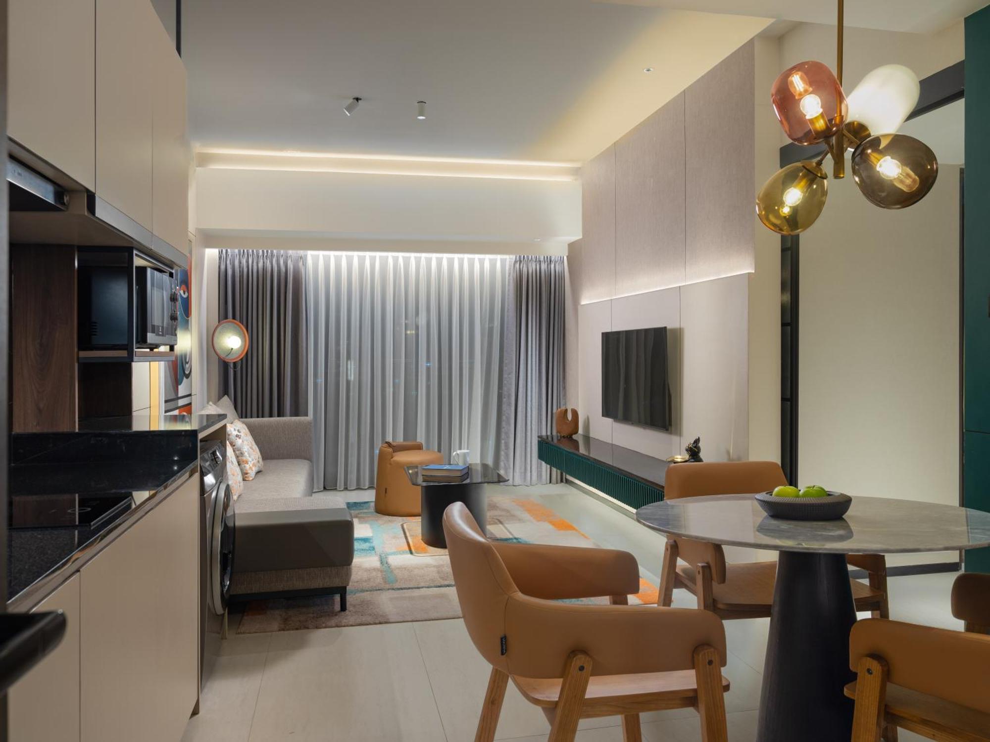 Herloom Hotel & Residence Bsd Tangerang Exterior foto